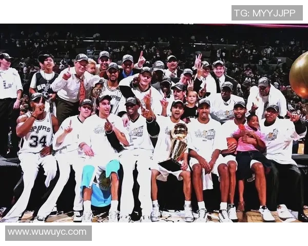 库篮球的传奇之路：从天才少年到NBA超级巨星的成长历程